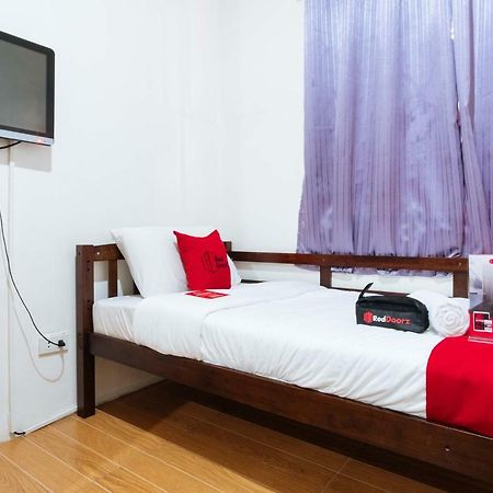 Reddoorz Near Robinsons Place 마닐라 외부 사진