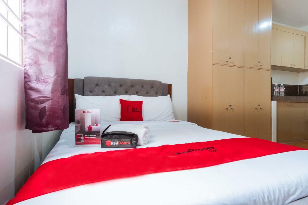 Reddoorz Near Robinsons Place 마닐라 외부 사진