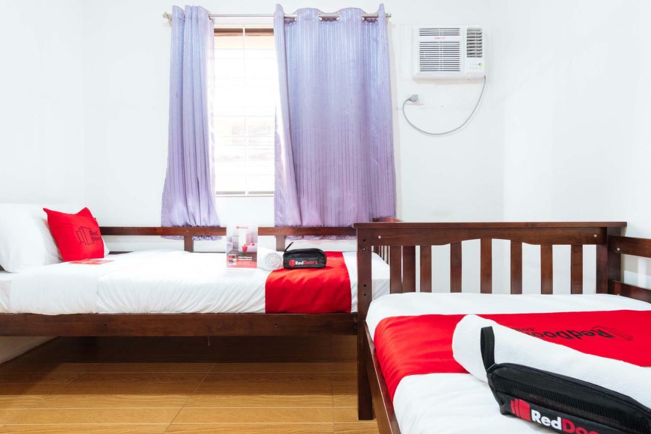 Reddoorz Near Robinsons Place 마닐라 외부 사진