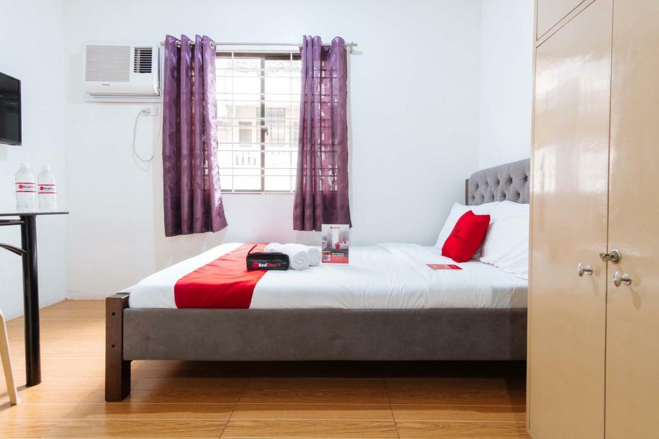 Reddoorz Near Robinsons Place 마닐라 외부 사진
